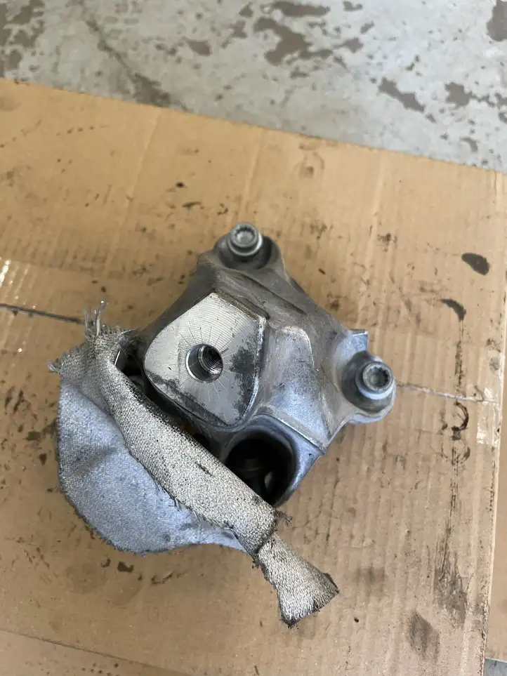 Audi A6 Allroad C7 (2014 - 2018) 4G0199307AC Кронштейн двигателя — фото 1