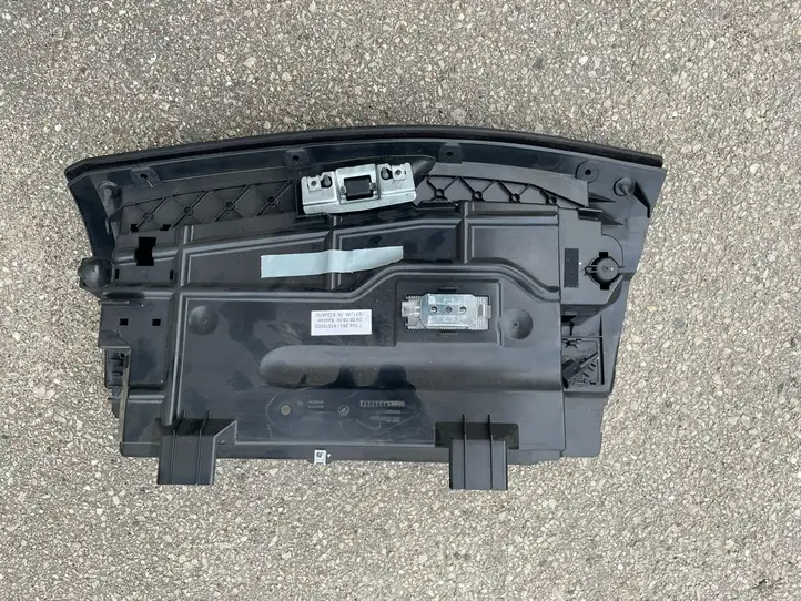 BMW 5 E60 E61 (2004 - 2010) 7034080 Бардачок в сборе — фото 2