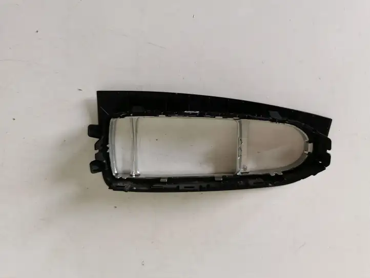 Mercedes-Benz C W205 (2014 - 2021) A2057200648 Накладка кнопки стеклоподъемника — фото 2
