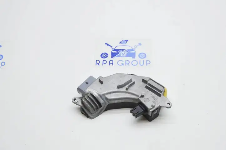 Opel Signum (2002 - 2008) PU2K006962R Реле вентилятора печки салона — фото 2