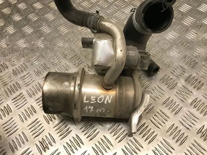 Seat Leon (5F) (2012 - 2019) 04L131512BQ Охладитель клапана EGR — фото 4