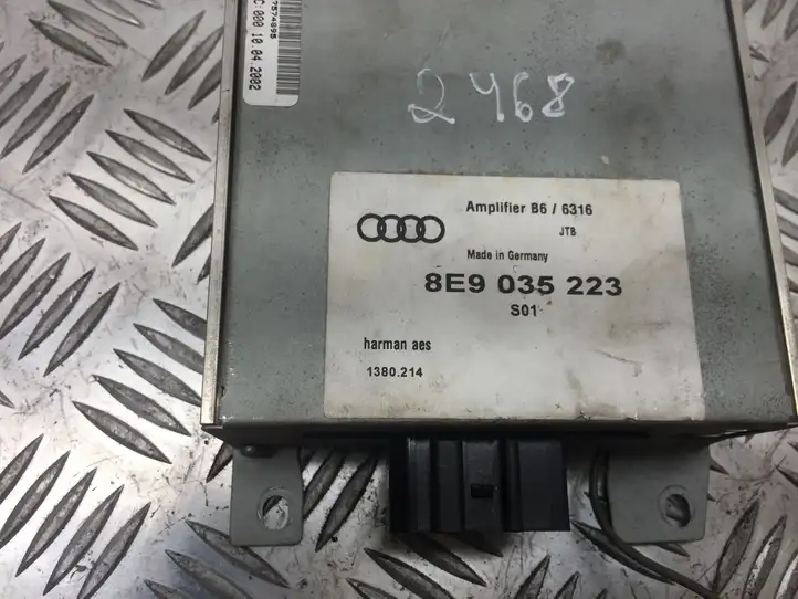 Audi A4 S4 B6 8E 8H (2000 - 2006) 8E5035223 Усилитель звука — фото 2