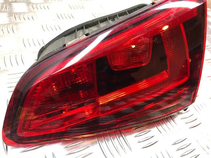Volkswagen Golf VII (2013 - 2019) 5G0945094AE Задний фонарь в крышке багажника — фото 4