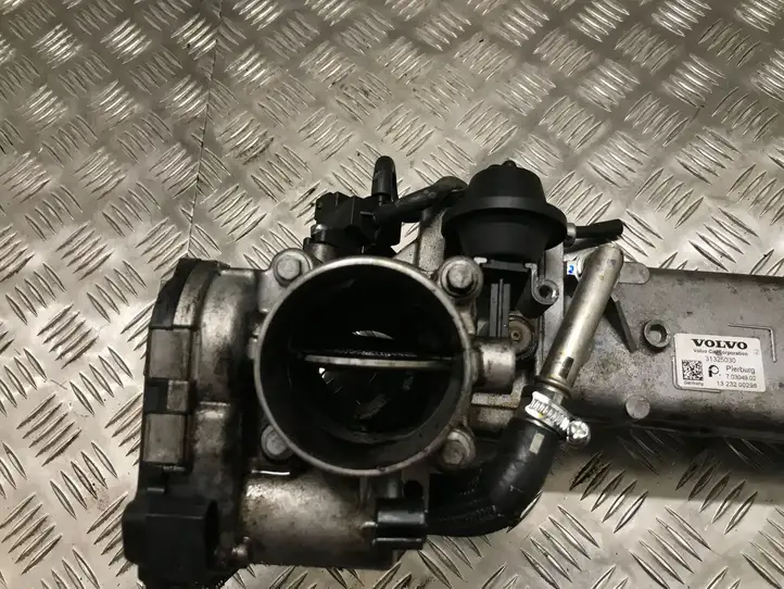 Volvo S60 (2013 - 2018) 31325030 Охладитель клапана EGR — фото 3