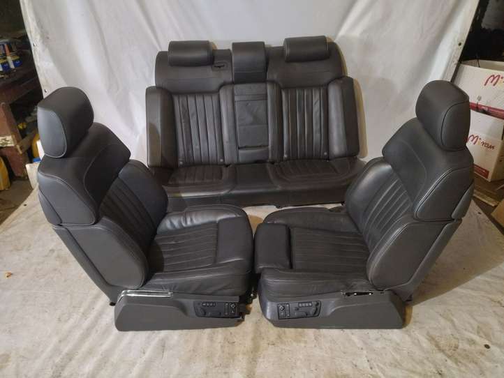 Volkswagen Phaeton (2002 - 2008)   Комплект отделки дверей