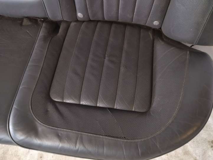 Volkswagen Phaeton (2002 - 2008)   Комплект отделки дверей