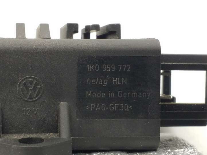 Volkswagen Tiguan (2007 - 2011)  1K0959772 Реле обогрева