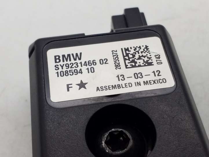 BMW 3 F30 F35 F31 (2012 - 2018)  9231466 Усилитель антенны