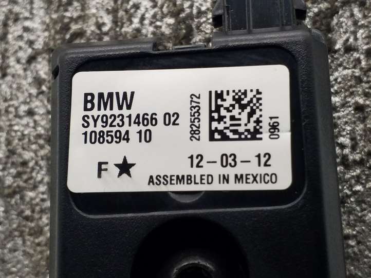 BMW 3 F30 F35 F31 (2012 - 2018)  9231466 Усилитель антенны