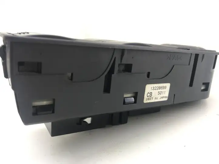 Opel Astra H (2004 - 2009) 13228699 Кнопка стеклоподъемников — фото 4