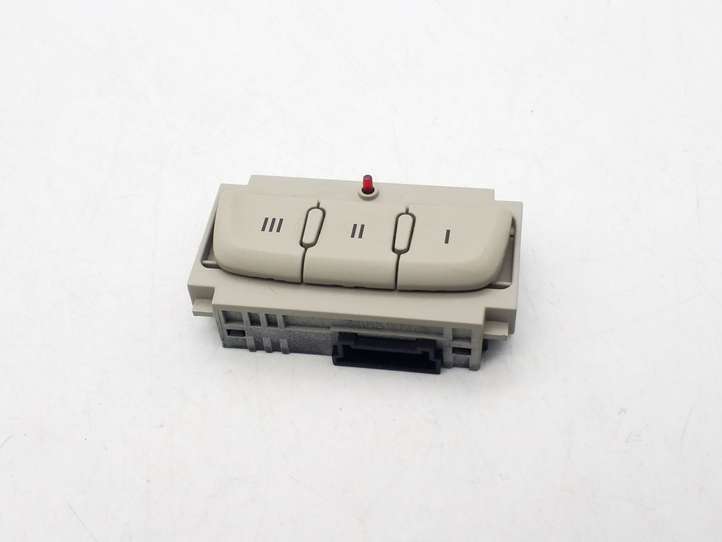 Audi A4 (2011 - 2015)  8K0959719B Другие включатели / ручки/ переключатели