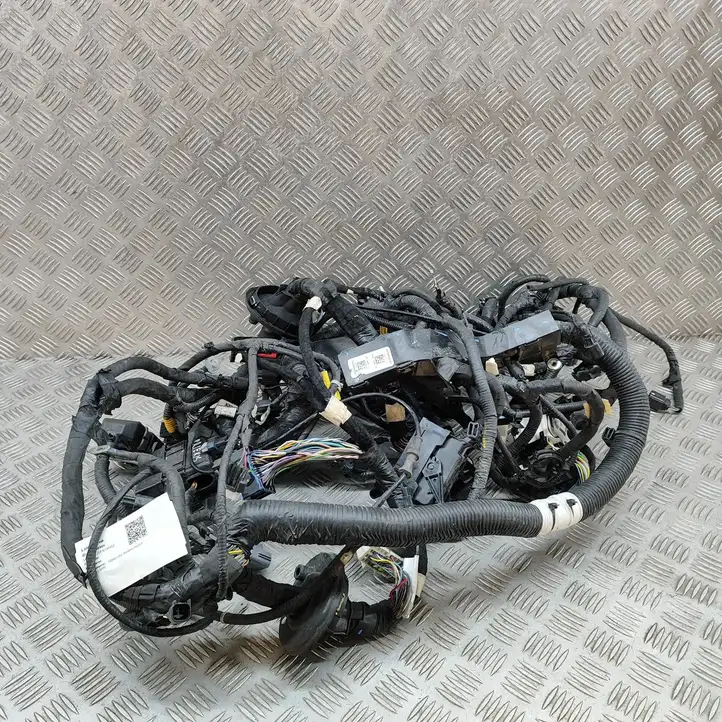 Ford Mustang Mach-E (2020 - ) CLJ8T14290EBJ Прочая электропроводка — фото 5