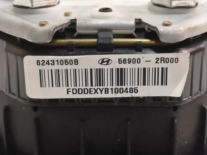 Hyundai i30 (2007 - 2012) 569002R000 Подушка безопасности руля — фото 6