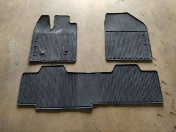 Ford Edge I (2007 - 2014)  BT437813087ADW Комплект автомобильного коврика