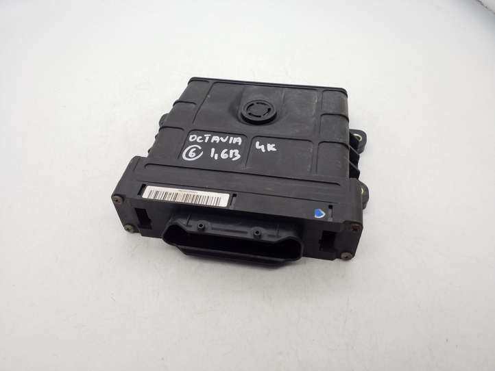 Skoda Octavia Mk2 (1Z) (2004 - 2013)  09G927750FA Блок управления коробки передач