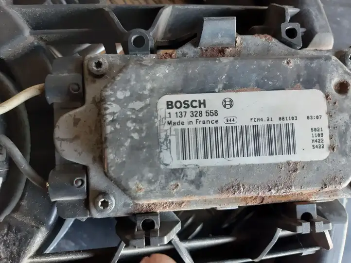 Volvo V50 (2008 - 2012) 3135103740 Дифузор радиатора — фото 3