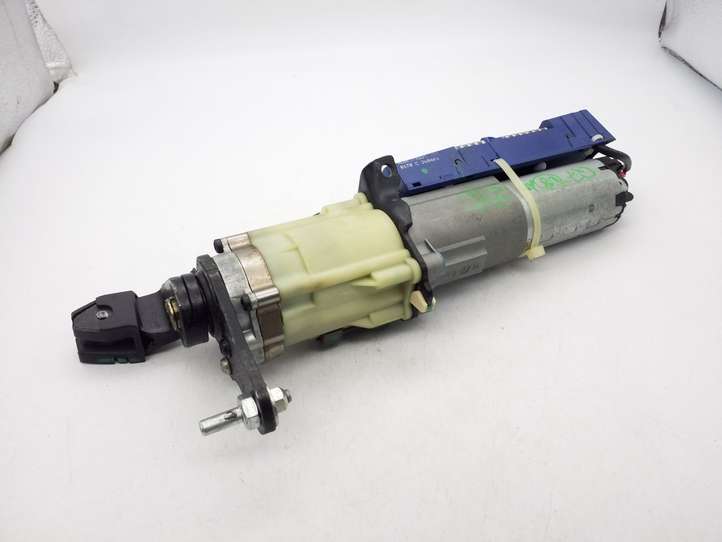 Audi Q7 (2005 - 2009)  4L0827852C Притягиватель задней крышки