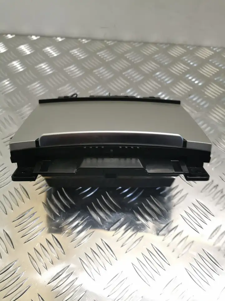 Audi A6 C7 (2014 - 2018) 4G0863273A Пепельница — фото 2