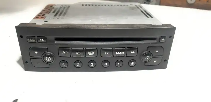 Peugeot 307 CC (2001 - 2005) 96489417 Магнитола / мультимедийная система — фото 1
