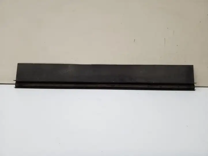 Volkswagen Tiguan (2007 - 2011) 5N0121345H Дефлектор воздуха — фото 2