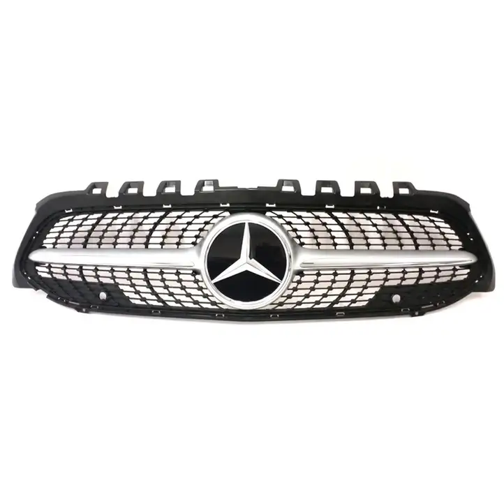 Mercedes-Benz CLA C117,X117,W117 (2013 - 2019) A1178880200 Верхняя решетка радиатора — фото 1