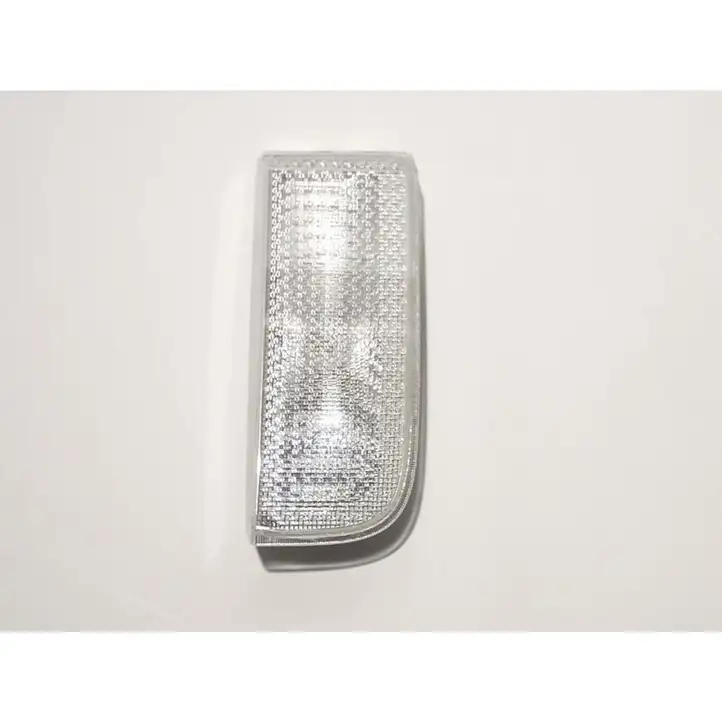 Land Rover Range Rover L322 (2002 - 2005) 8385204 Задний фонарь в кузове — фото 1