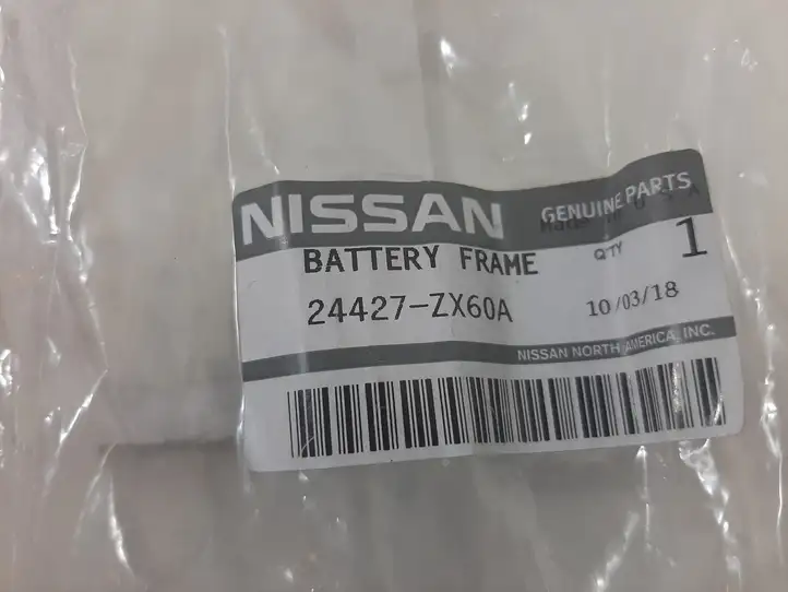 Nissan X-Trail T32 (2014 - 2021) 24427ZX60A Держатель аккумулятора — фото 2