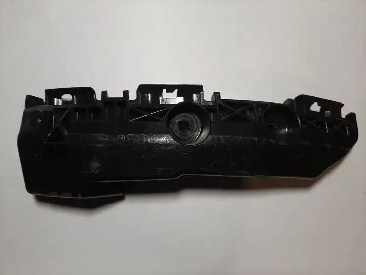 Toyota RAV 4 (XA30) (2006 - 2016) 5256242031 Кронштейн переднего бампера — фото 1