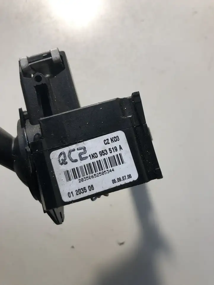 Volkswagen PASSAT B7 (2011 - 2014) 1K0953519A Переключатель стеклоочистителей — фото 2
