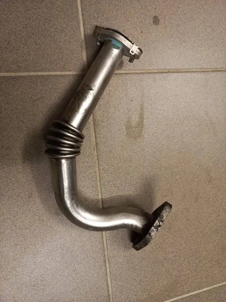 Volkswagen Crafter (2006 - 2016) Трубка EGR — фото 1