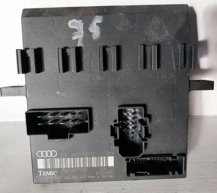 Audi A8 S8 D3 4E (2002 - 2005) 4E0910279C Модуль комфорта — фото 1