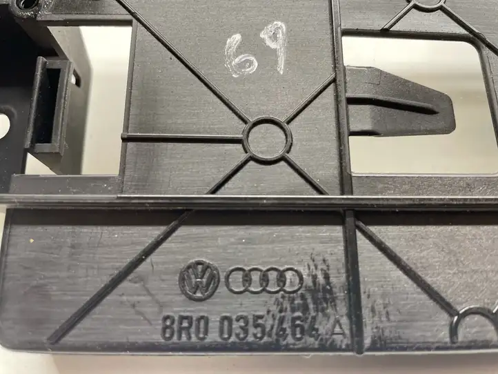 Audi Q5 SQ5 (2012 - 2017) 8R0035464A Кронштейн усилителя звука — фото 2