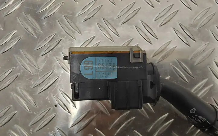 Toyota Corolla Verso E121 (2004 - 2007) 8465205170 Переключатель стеклоочистителей — фото 2