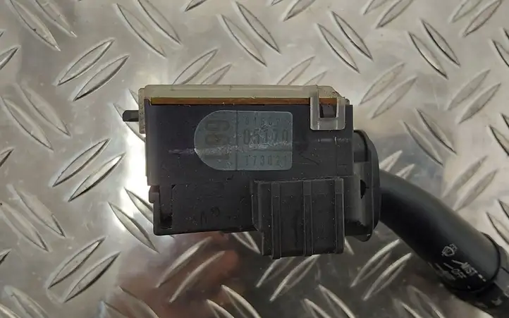 Toyota Avensis T250 (2006 - 2009) 8465205170 Переключатель стеклоочистителей — фото 2