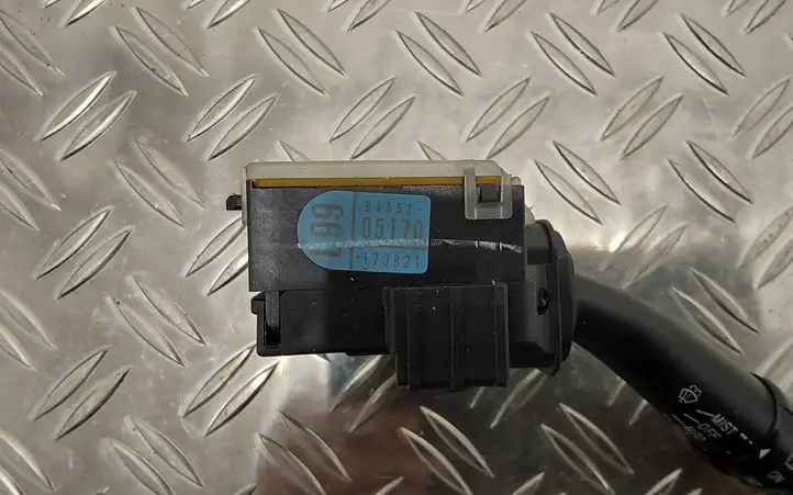 Toyota Corolla Verso AR10 (2004 - 2009) 8465205170 Переключатель стеклоочистителей — фото 2
