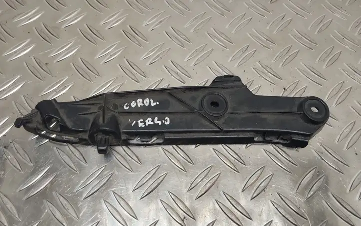 Toyota Corolla Verso E121 (2001 - 2004) Кронштейн заднего бампера — фото 1