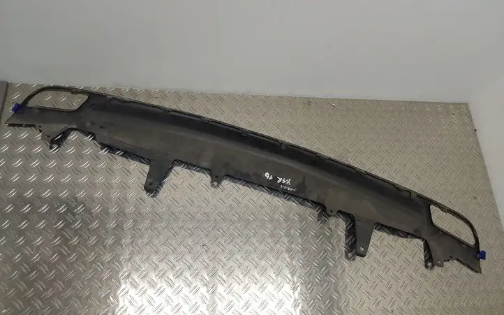 Toyota Yaris (2014 - 2019) 524530D050 Нижняя часть переднего бампера — фото 3