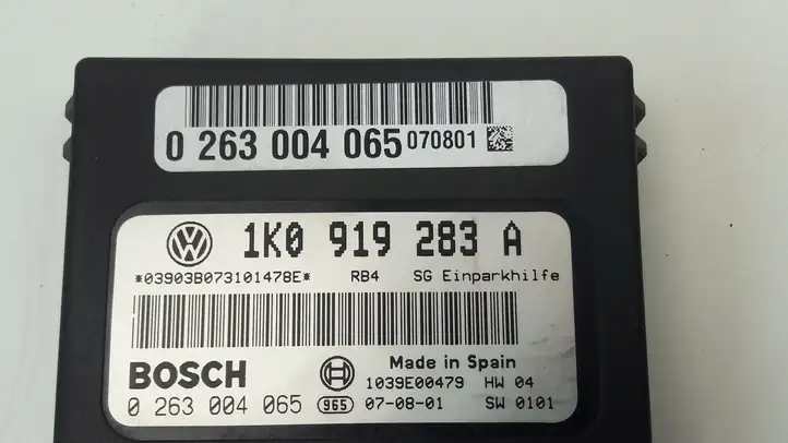 Volkswagen Golf V (2003 - 2009) 1K0919283A Блок управления парктрониками — фото 4