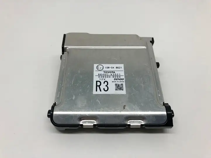 Toyota RAV 4 (XA40) (2012 - 2018) 8646C42021 Камера в лобовом стекле — фото 3