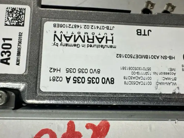 Audi A3/S3 8V (2012 - 2016) 8V0035035A Магнитола / мультимедийная система — фото 6
