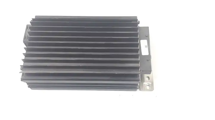 Audi A6 S6 C6 4F (2004 - 2008) 4F5035223A Усилитель звука — фото 1