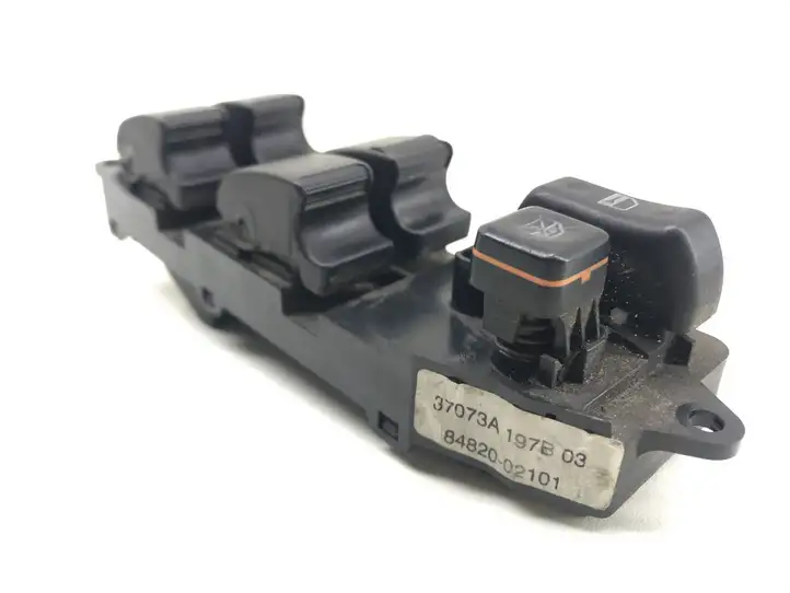 Toyota Corolla E120 E130 (2000 - 2004) 8482002101 Кнопка стеклоподъемников — фото 3
