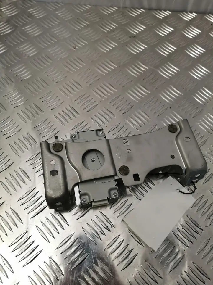 Lexus NX (2014 - 2017) 8624078011 Блок Hi-Fi аудиосистемы — фото 4