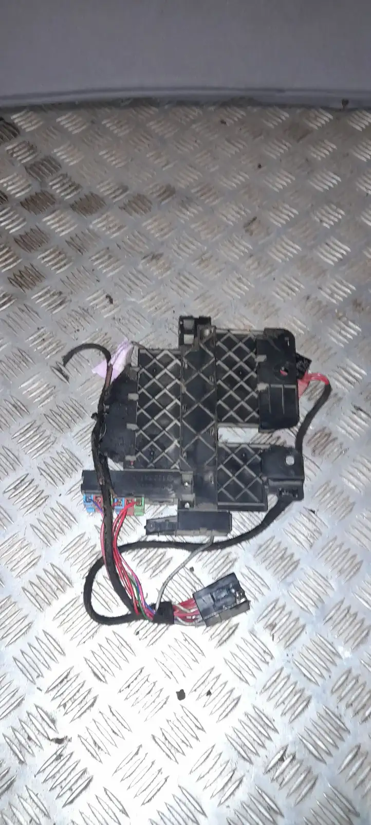 Mercedes-Benz ML W163 (1997 - 2005) 1635450405 Блок предохранителей — фото 2