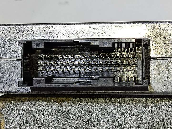 Audi A4 (2000 - 2006)  8P0862335F Модуль «Bluetooth»