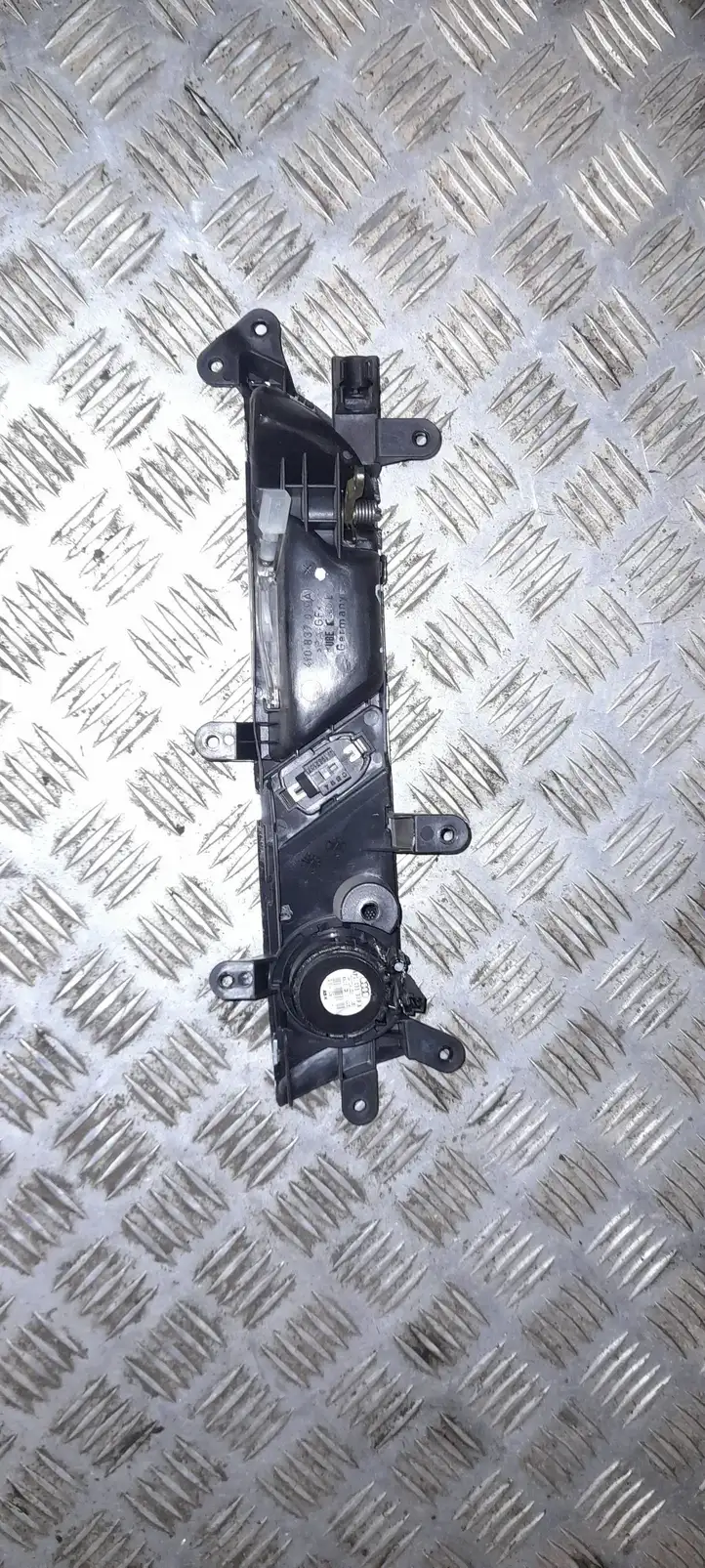 Audi A6 S6 C6 4F (2004 - 2008) 4F0837019 Внутренняя ручка двери — фото 2