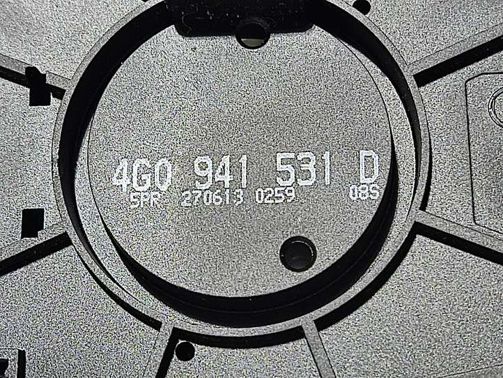 Audi A6 (2011 - 2014)  4G0941531D Включатель фонарей