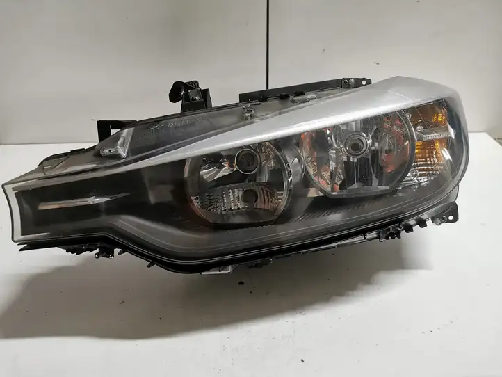 BMW 3 F30 F35 F31 (2012 - 2018) 7259549 Передняя фара — фото 1