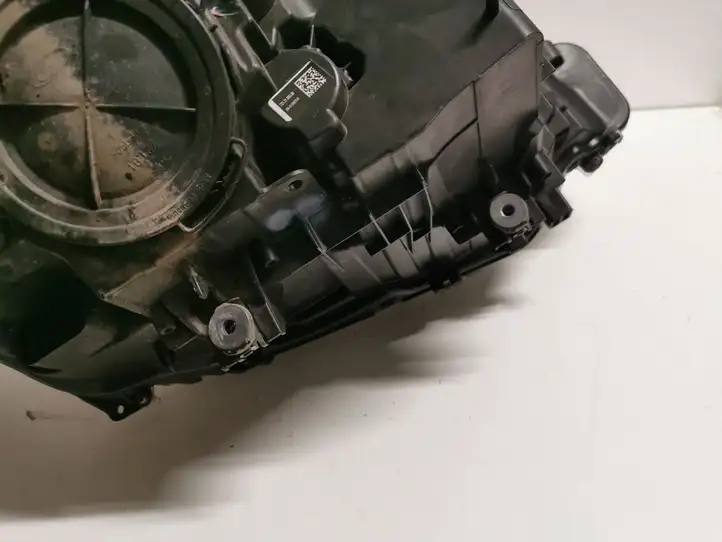 BMW 3 F30 F35 F31 (2012 - 2018) 7259549 Передняя фара — фото 3