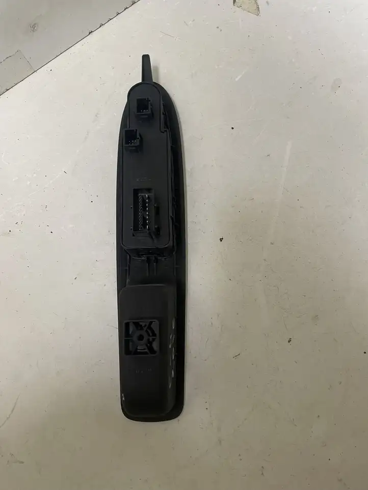 Citroen C4 (2011 - 2016) 96657050ZD Кнопка стеклоподъемников — фото 2